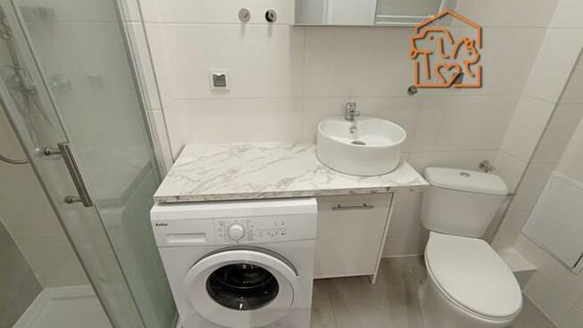 Wynajmę jasne 2 pokoje pet friendly, Pl. 3 Maja 10