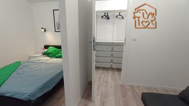 Wynajmę 2 pokoje pet friendly, Pl. 3 maja 10