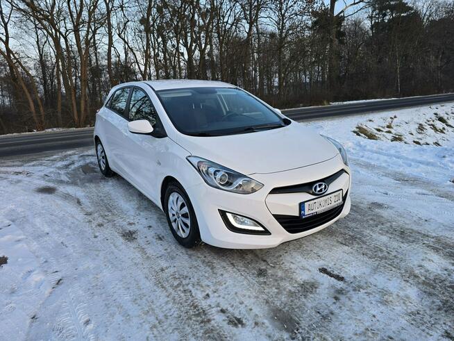 Hyundai i30 5 drzwi 1,4 benzynka 99 KM w bardzo ładnym stanie !!!