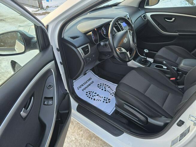 Hyundai i30 5 drzwi 1,4 benzynka 99 KM w bardzo ładnym stanie !!!