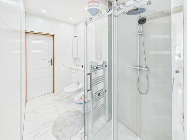 Dom z zapleczem gospodarczym blisko Lublina