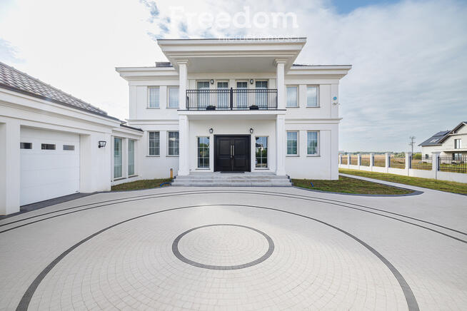 Luksusowa rezydencja z basenem, dom Klukowo