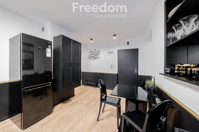 Stylowe 3 pokoje na Starówce. 3 balkony, garaż !