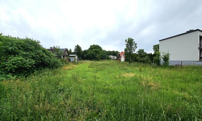 Działka budowlano-usługowa - Nałęczów, ul.Wójcika