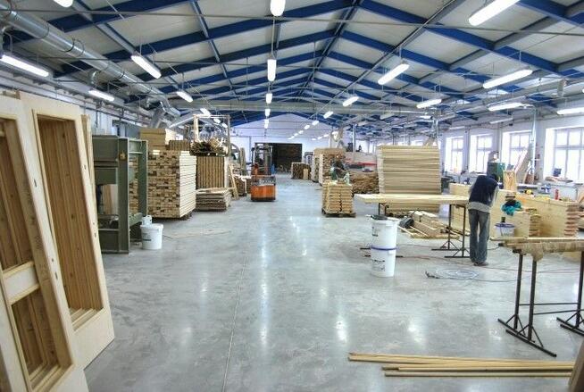 Lokal użytkowy Tomice Łęg, Podstawie