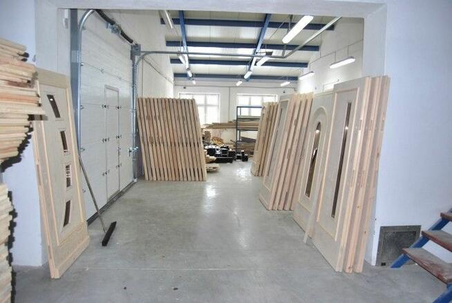 Lokal użytkowy Tomice Łęg, Podstawie