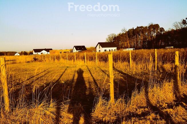 Działka budowlana pod lasem