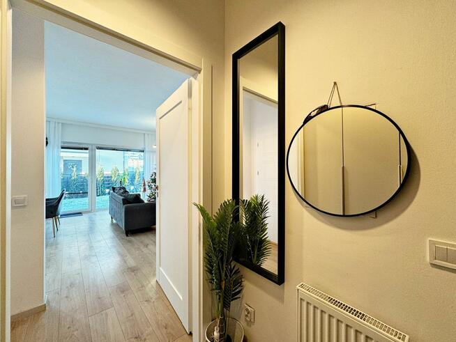 Dom Mierzyn gm. Kołbaskowo, Zeusa