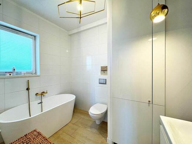 Dom Mierzyn gm. Kołbaskowo, Zeusa