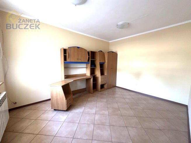 Lokal użytkowy Janów gm. Brochów,