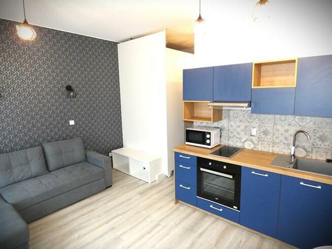 Grabowa 11, Górna, jasna kawalerka