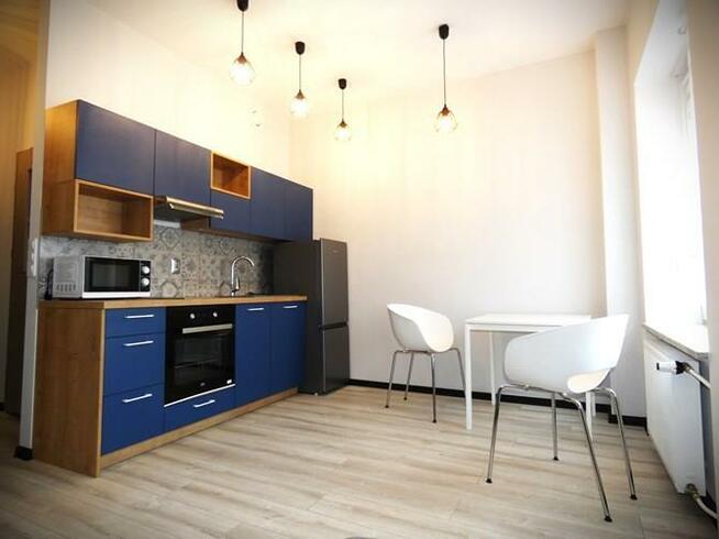 Grabowa 11, Górna, jasna kawalerka