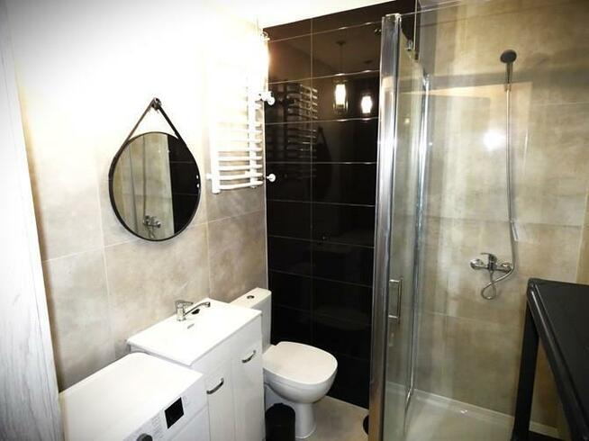 Grabowa 11, Górna, jasna kawalerka