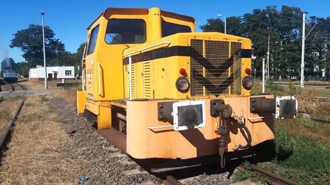 Sprzedam lokomotywę manewrową małej mocy 409Da