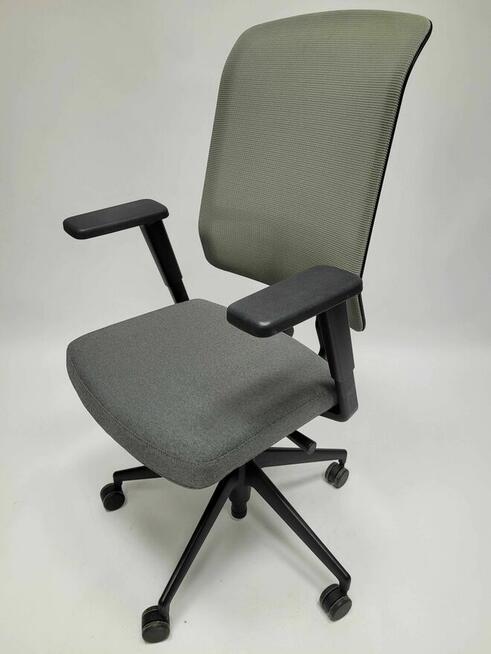 Fotel biurowy, krzesło obrotowe Vitra AM CHAIR