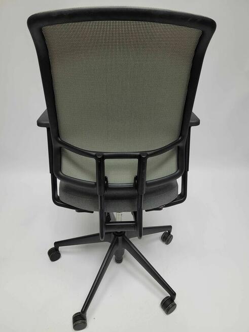 Fotel biurowy, krzesło obrotowe Vitra AM CHAIR