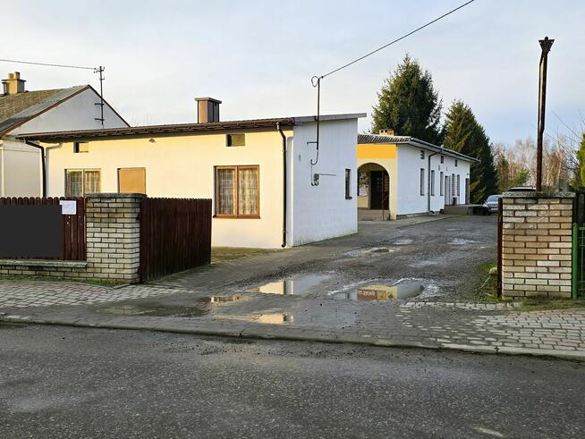 Sklep+budynek na działaln. gospodarczą, Brzostówka