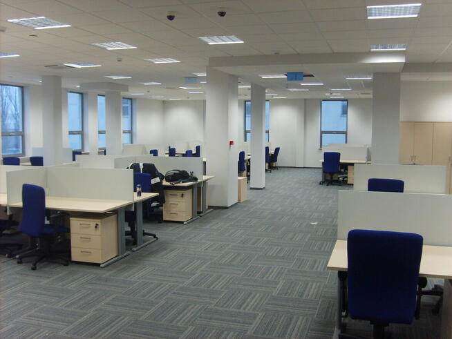 Meble biurowe, gabinetowe, na wymiar.