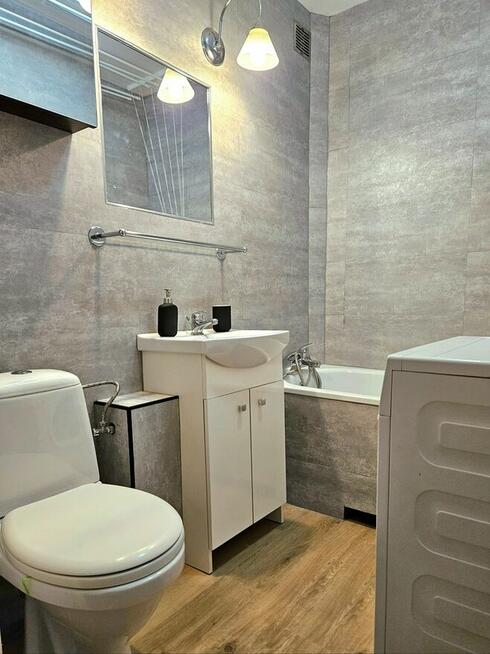 Mokotów - umeblowana kawalerka 31 m, ok. st. metra Służew