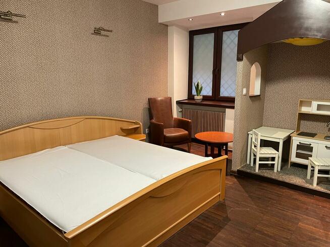 Przestronny apartament w centrum JG