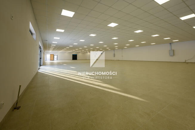 Supermarket, Dyskont przy zjeździe S3, 280-980 mkw