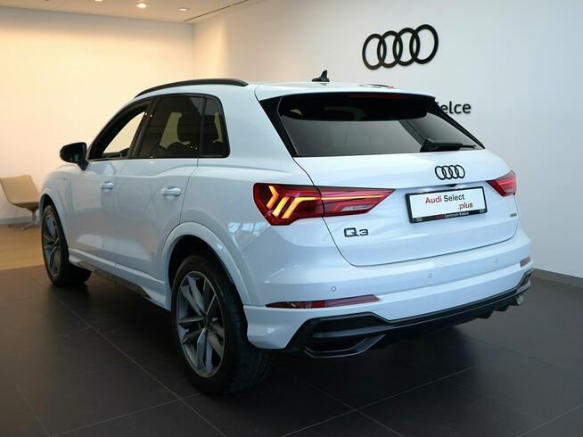 Audi Q3 40TFSI Quattro 190KM Sline Virtual Kamera TempomatACC Led Nav Black
