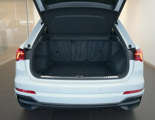 Audi Q3 40TFSI Quattro 190KM Sline Virtual Kamera TempomatACC Led Nav Black