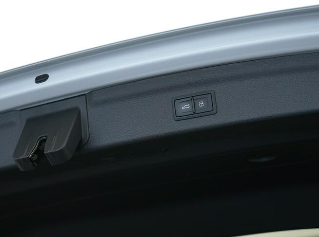 Audi Q3 40TFSI Quattro 190KM Sline Virtual Kamera TempomatACC Led Nav Black