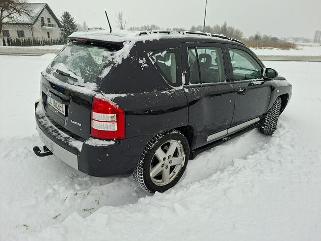 Jeep Compass 4x4 benzyna gaz ważne opłaty