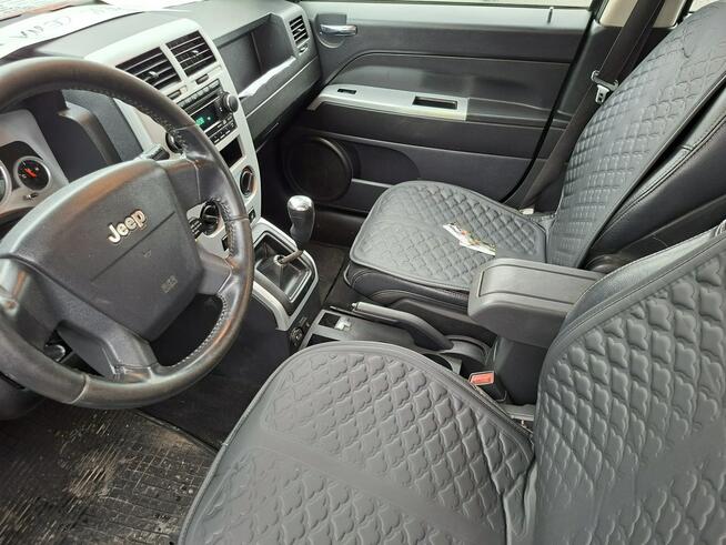 Jeep Compass 4x4 benzyna gaz ważne opłaty