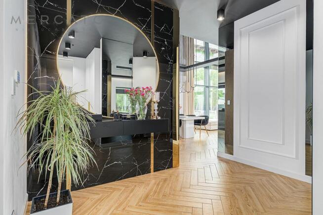 Dom Chrzęsne gm. Tłuszcz, Sulejowska