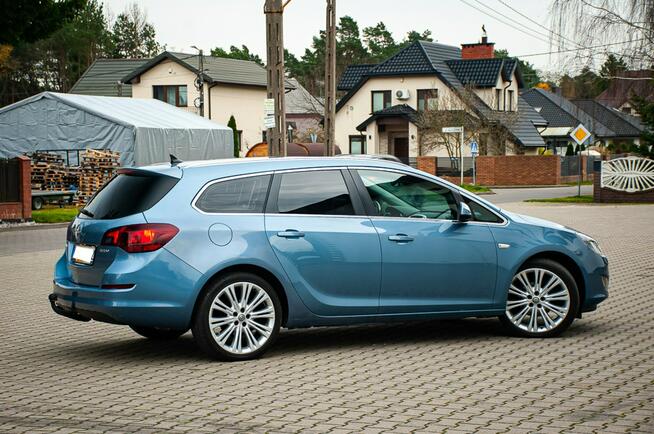 Opel Astra 1.4Turbo*140KM*ksenon