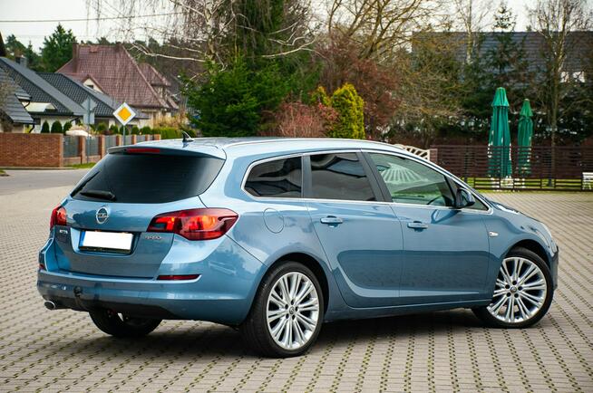 Opel Astra 1.4Turbo*140KM*ksenon