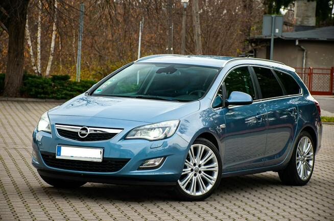 Opel Astra 1.4Turbo*140KM*ksenon