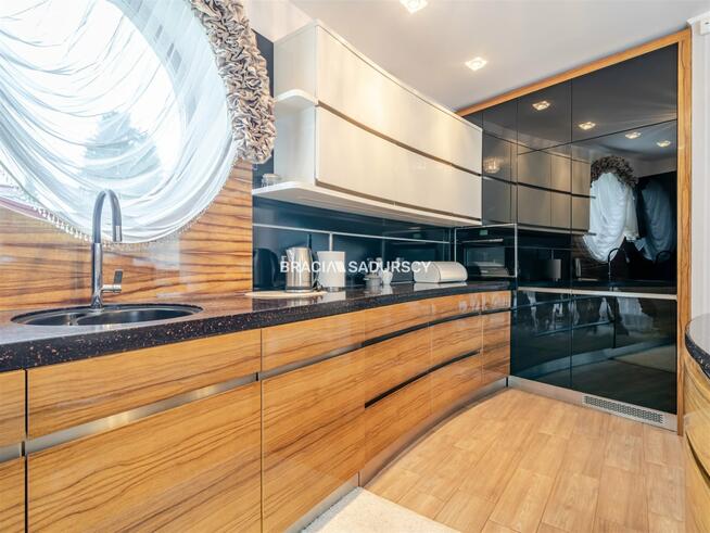 Dom Myślenice Zarabie, Bukowa