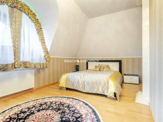 Dom Myślenice Zarabie, Bukowa