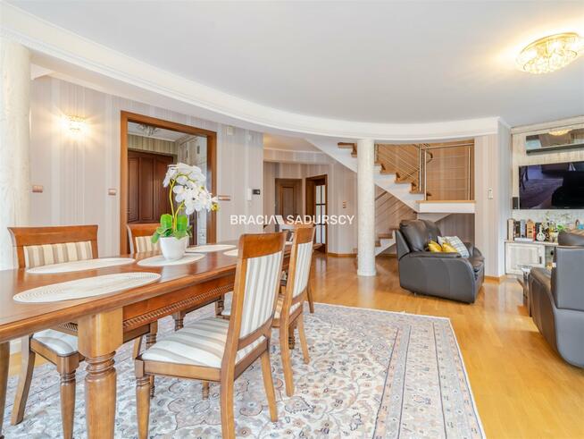 Dom Myślenice Zarabie, Bukowa