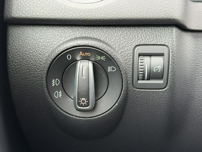 Volkswagen Tiguan 4Motion, Klimatronic 2-stref, Podgrz. fotele, 2 kpl. kół