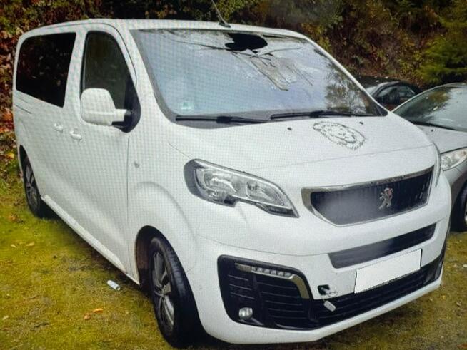Peugeot Traveller 2.0-150KM 8-osobowy Bogate wyposażenie Model 2021