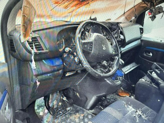 Peugeot Traveller 2.0-150KM 8-osobowy Bogate wyposażenie Model 2021