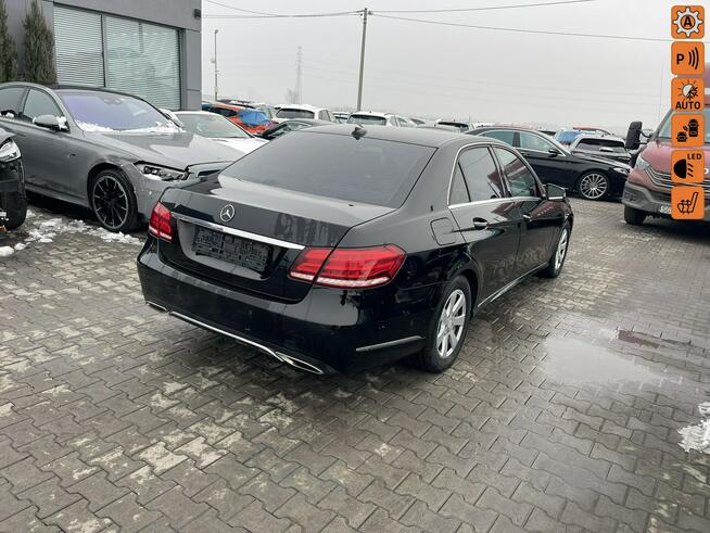 Mercedes E 200 Automat Skóra Podgrzewanie Czujniki park.