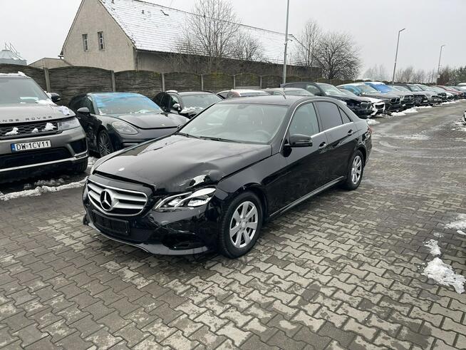 Mercedes E 200 Automat Skóra Podgrzewanie Czujniki park.
