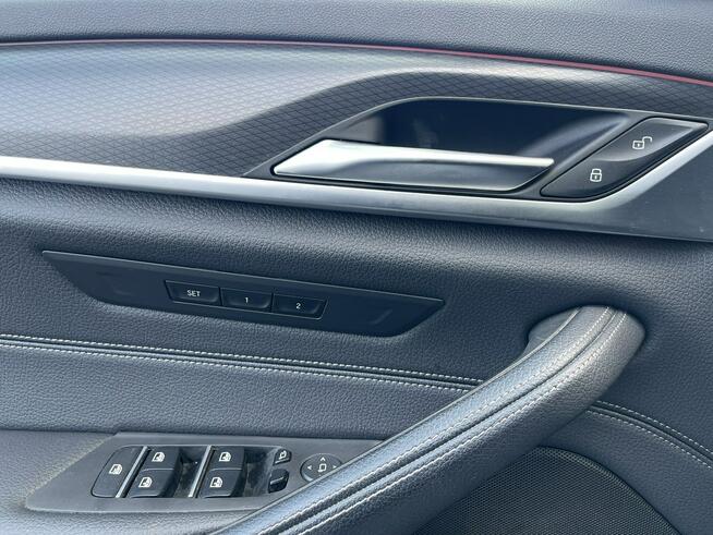 BMW 520 Mpakiet XDrive Skóra Kamera Pamięć Panorama HAK 190KM