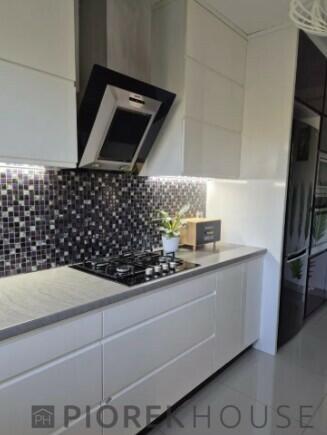 4-pokojowe mieszkanie w Markach