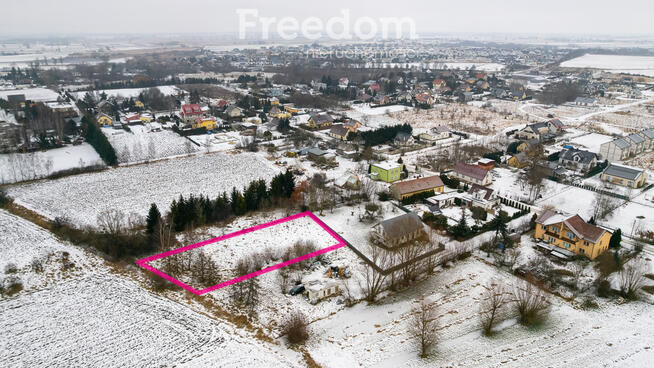 Działka budowlana na sprzedaż.