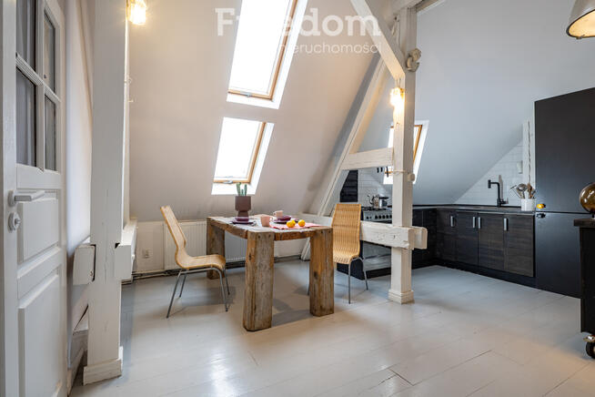 Klimatyczne mieszkanie 3 pokojowe