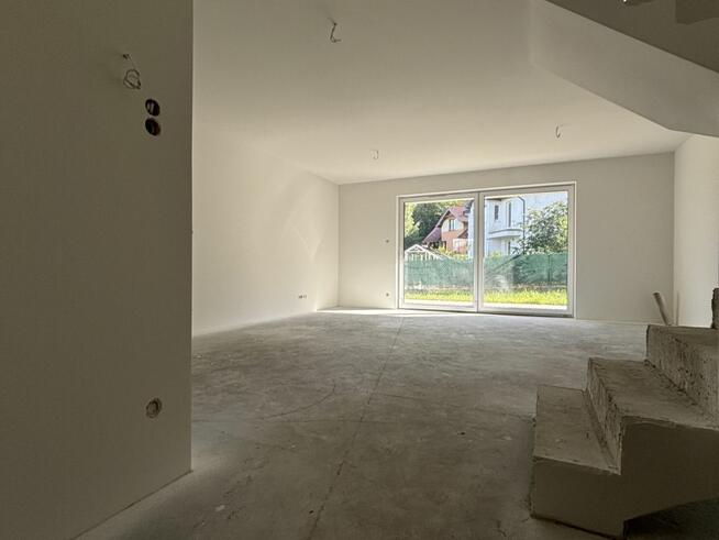 Mieszkanie Reda, Okrężna