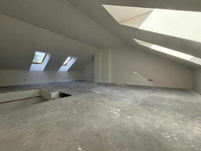 Mieszkanie Reda, Okrężna