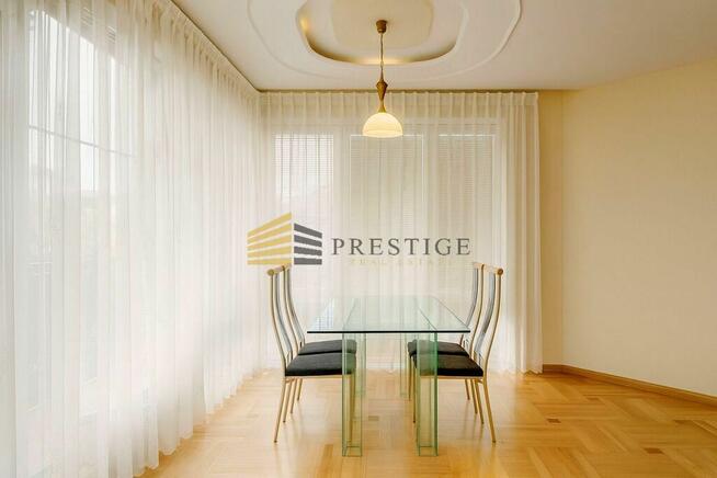 Kameralny apartamentowiec winda & garaż-Wilanów