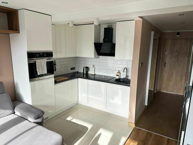 Nowoczesna kawalerka Tysiąclecie | Zmywarka, TV 55”, Balkon!